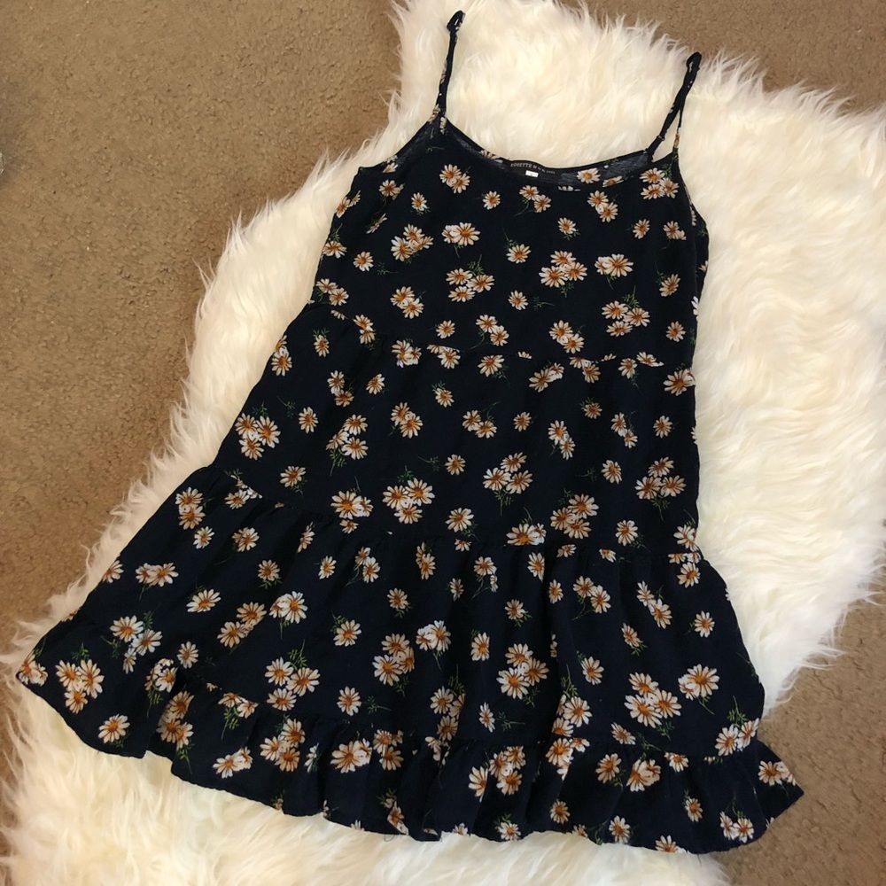 Navy Floral Daisy Dress